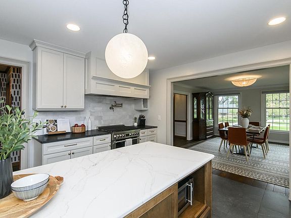5th image of 15025 Westover ROAD