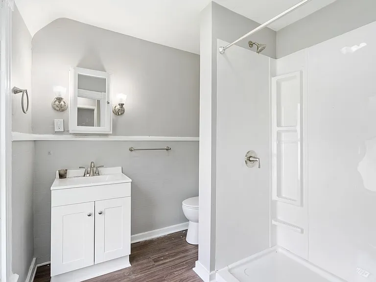 325 Welsh Ave — Photo 13