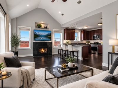 1015 S Western Ave APT 4, Chicago, IL, 60612