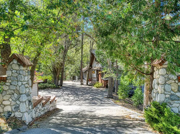 24749 Basel Dr, Crestline, CA 92325