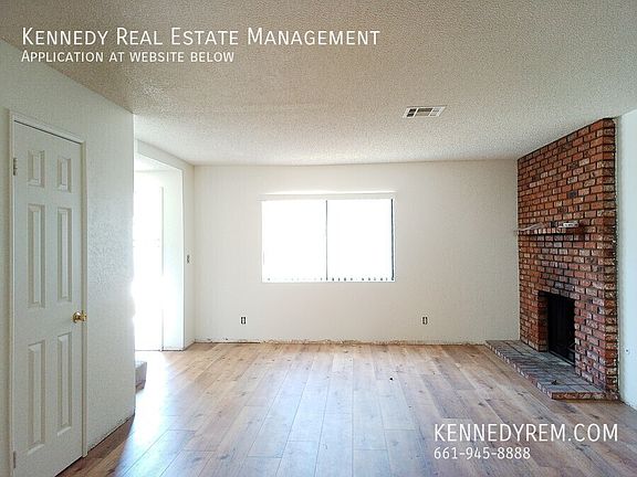 4th image of 1328 W Avenue J4