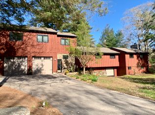127 Lees Mill Rd, Moultonboro, NH 03254