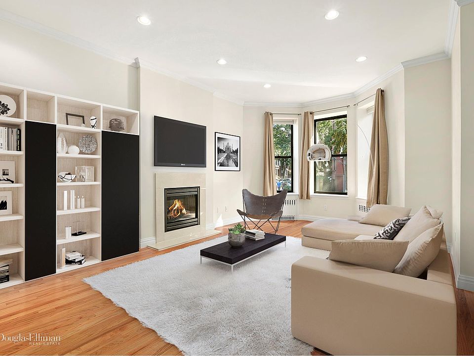 1st image of 383 1st St APT 1