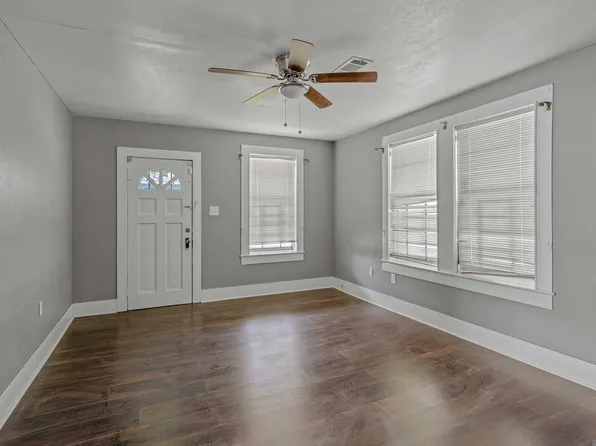 1650 N 32nd St, Baton Rouge, LA 70802