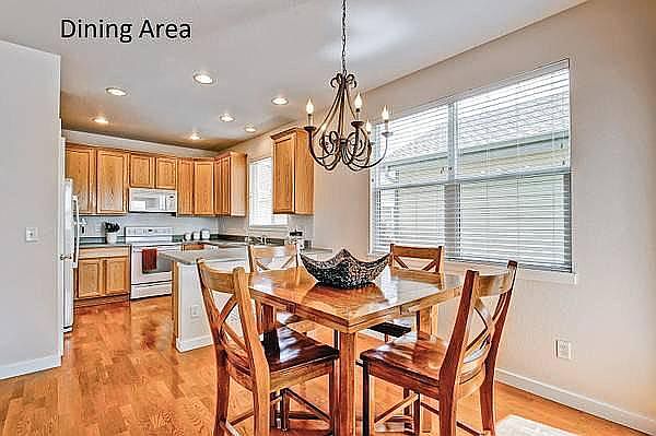 Dining, Kitchen