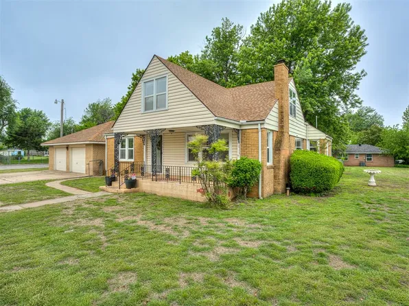 202 W Vandament Ave, Yukon, OK 73099