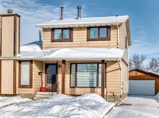 11922 138th Ave NW, Edmonton, AB T5X 4N2