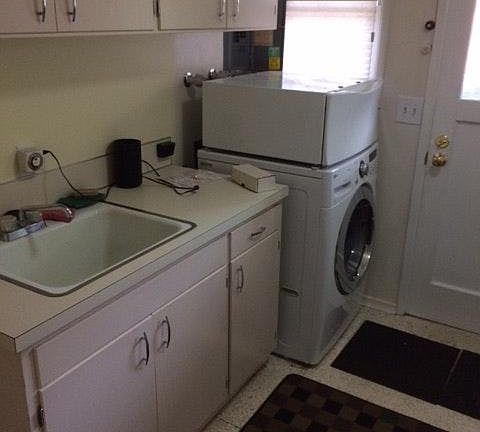 4th image of 156 W Tietan St #156