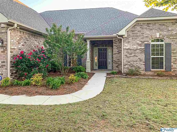 3rd image of 7310 Sanctuary Cove Dr SE