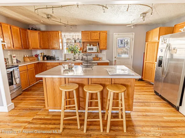 1905 Crockett Dr, Craig, CO 81625