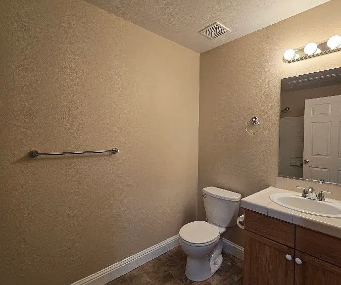8836 N Del Mar Ave — Photo 12