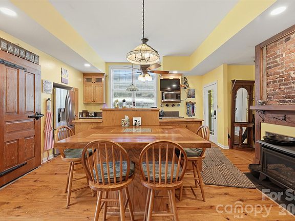 12th image of 2386 Liledoun Rd