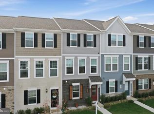 186 Coolidge Ave, Ranson, WV 25438