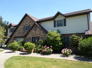 14035 Williams Rd, Defiance, OH 43512