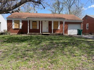 1153 Jones St, Cahokia, IL 62206