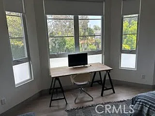 4435 Camellia — Photo 28