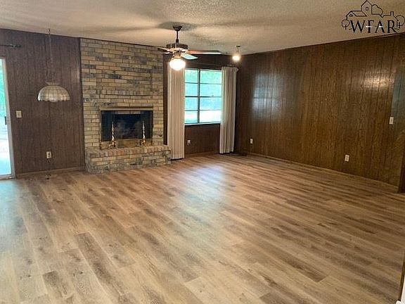 5th image of 1021 Jan Lee Dr