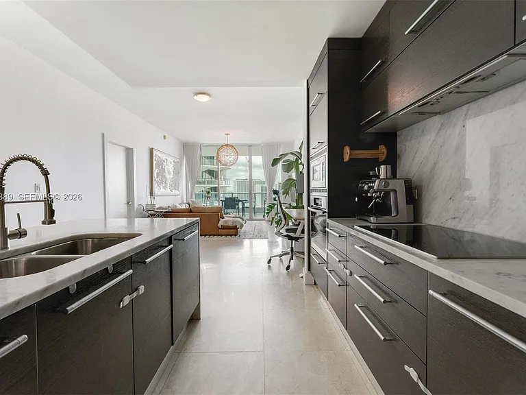 900 Biscayne Blvd #2708 — Photo 2