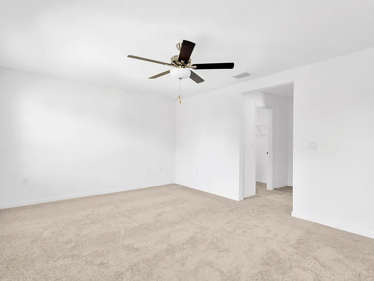 6032 Shiner St — Photo 17