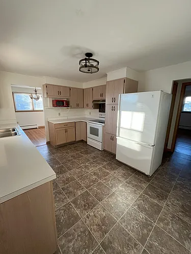 304 Tarbell Ave #B Photo 1