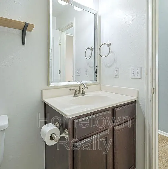 11521 SW 24th St — Photo 22