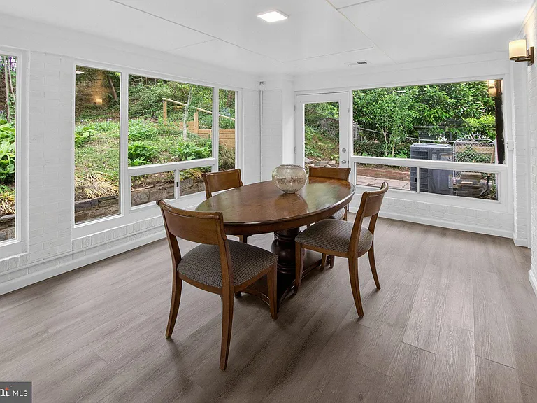 3305 W Coquelin Ter — Photo 10