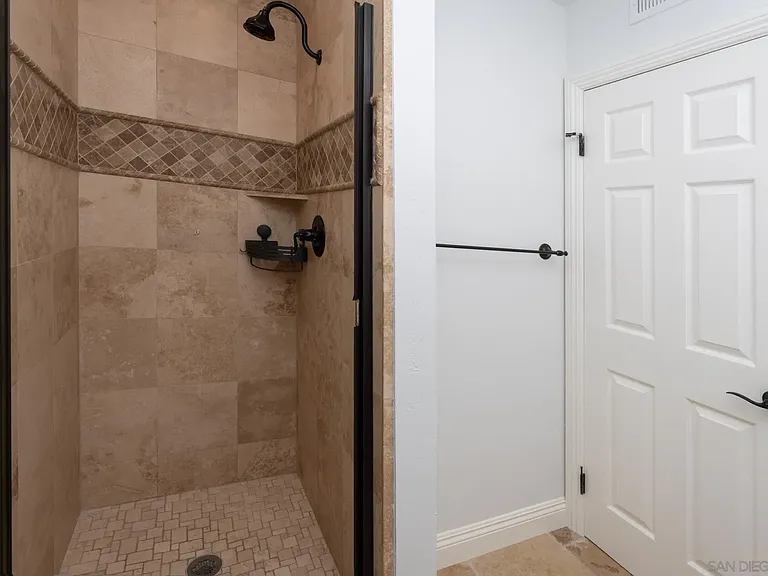 241 S Sierra Ave — Photo 18