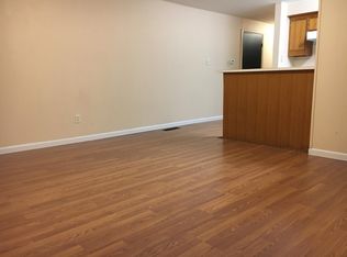 540 W Main St APT 1, Decatur, IL 62522