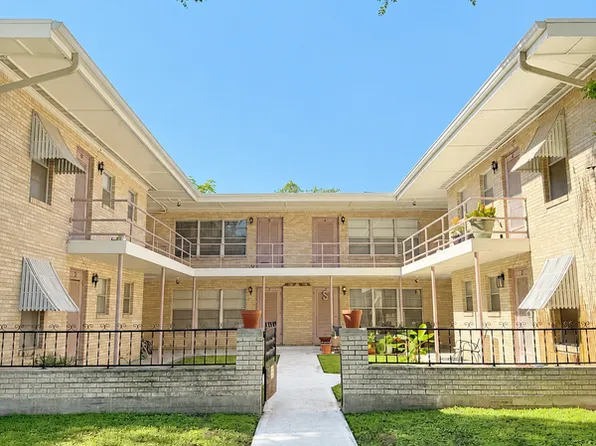120 Funston Pl APT 8, San Antonio, TX 78209