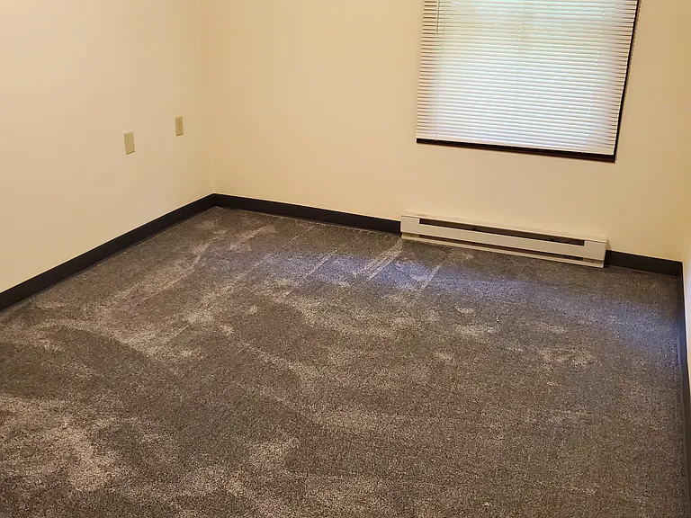 105 W Elm St #103 — Photo 5