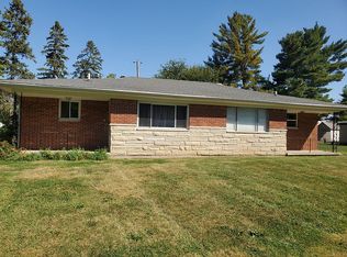 102 W Dutchess St, Walton, IN 46994