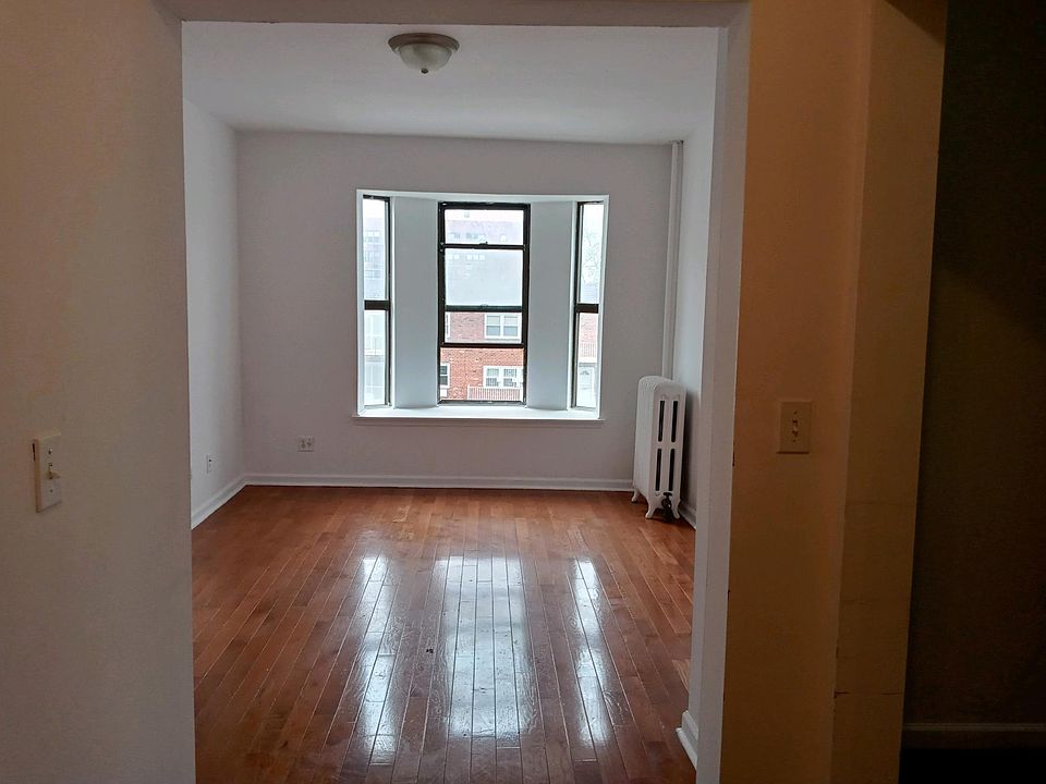 1st image of 8678 Bay Pkwy APT C1
