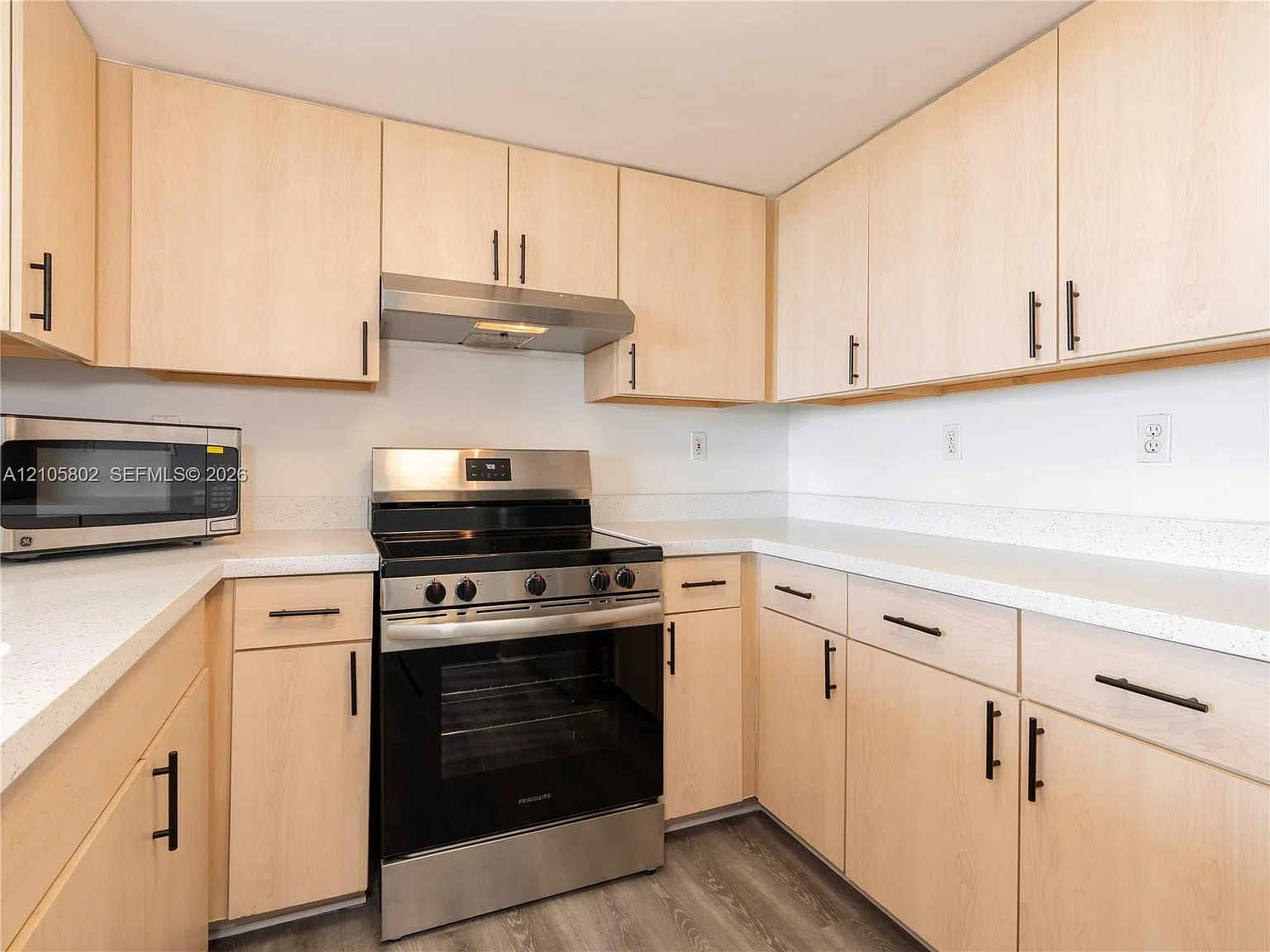 The Aston Condo — Photo 3