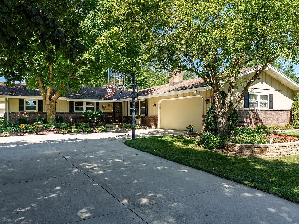 1st image of 3606 Fleetwood Dr