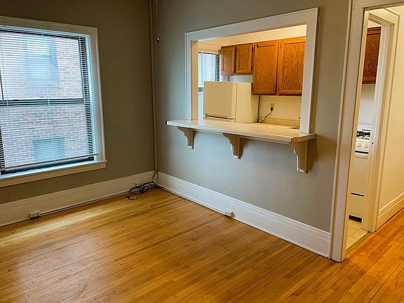 2nd image of 10 19th St E #307
