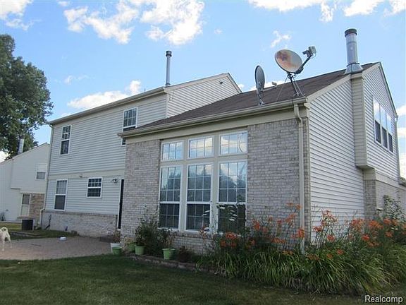 3rd image of 6378 Woodwall Ct