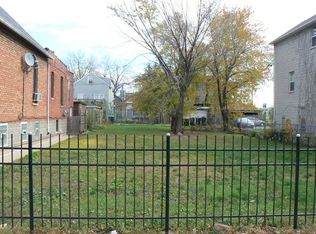 321 S Francisco Ave, Chicago, IL 60612