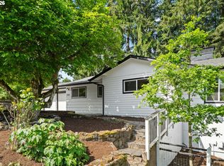 19001 Suncrest Dr, West Linn, OR 97068