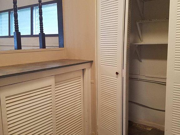 LAUNDRY AREA