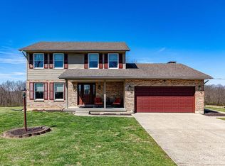 2405 Smith Rd, Hamilton, OH 45013