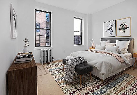 3rd image of 309 W 99th St APT 5B