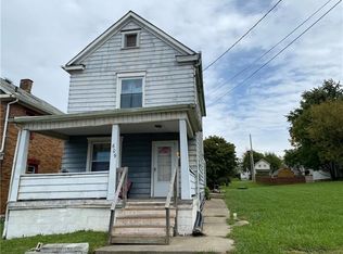 609 Hamilton Ave, Farrell, PA 16121