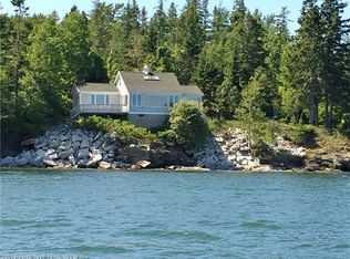 172 Jellison Cove Rd, Hancock, ME 04640