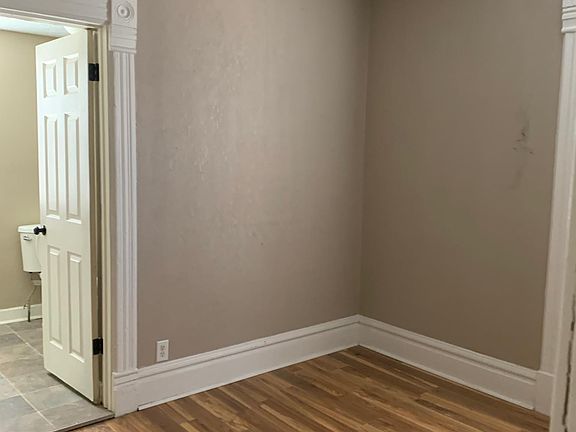 5th image of 816 N 1st St
