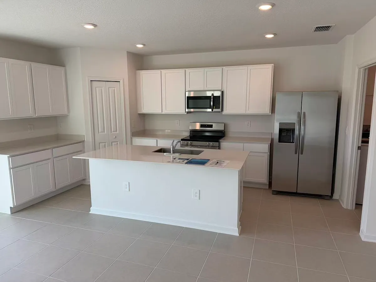 Building Photo - 2165 Lasso Loop