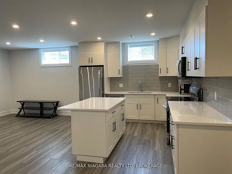 6484 Sam Iorfida Dr — Photo 4