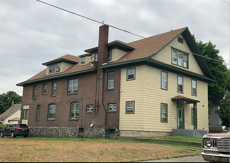 1st image of 1414 N Lincoln St APT 6
