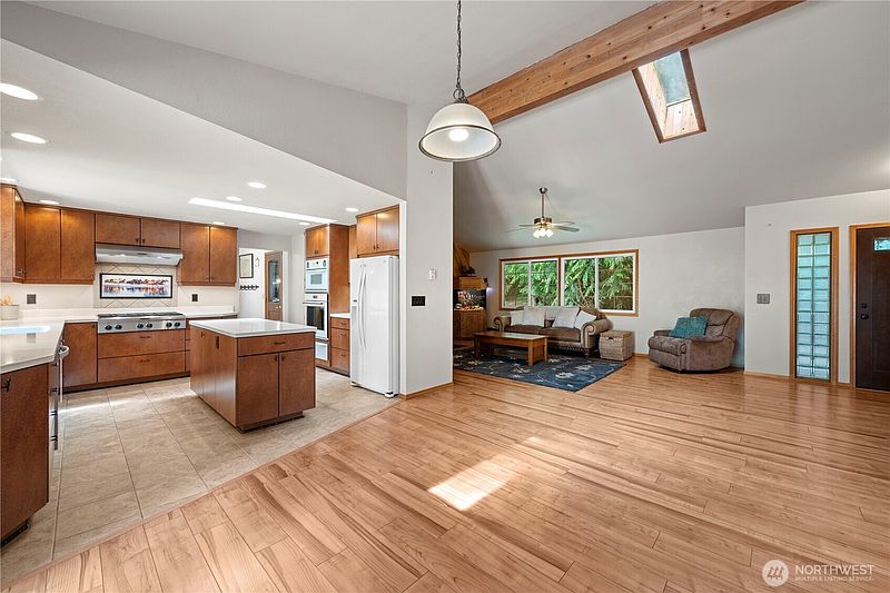 5th image of 16227 Forty Five Road