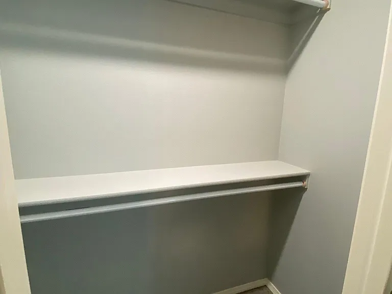 Walk in closet
