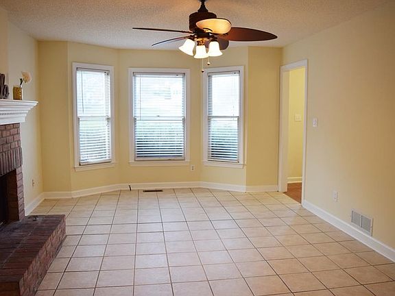 3rd image of 3100 Wrenfield Ct SE